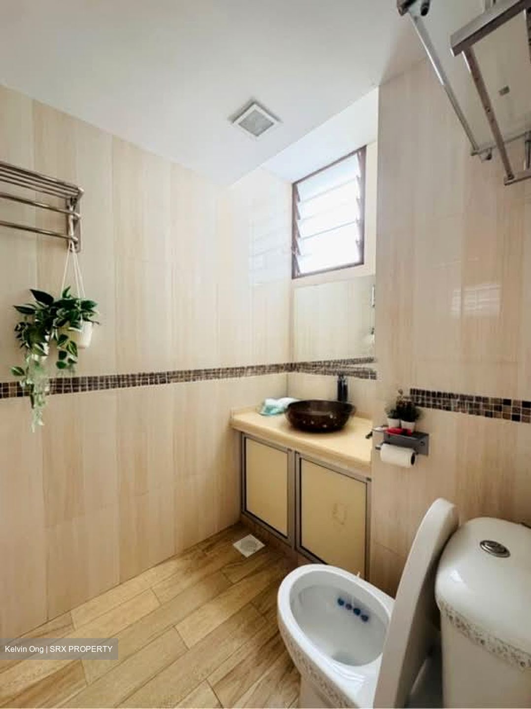 Mandarin Gardens (D15), Condominium #556421351
